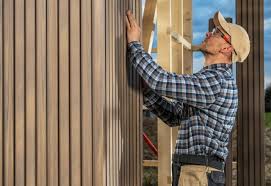 Best Custom Trim and Detailing for Siding  in Williamstown, KY